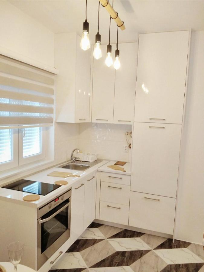 Cvijetna Oaza Apartment Trebinje Exterior photo